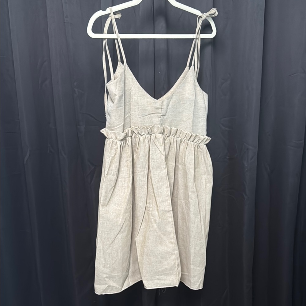 Size S Cream Linen sleeveless mini dress